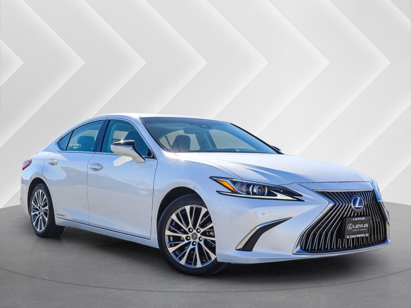 Used 2020 Lexus ES 300h w/ Premium Package
