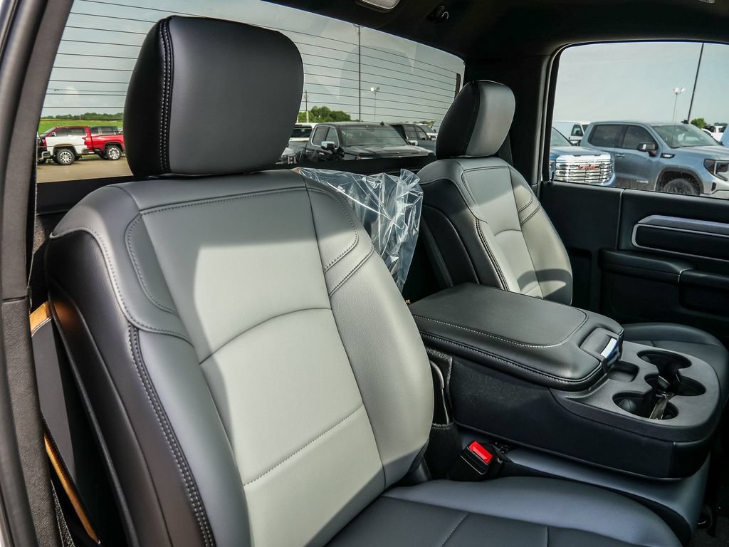 New 2026 RAM 4500 Tradesman AWD/4WD image 33