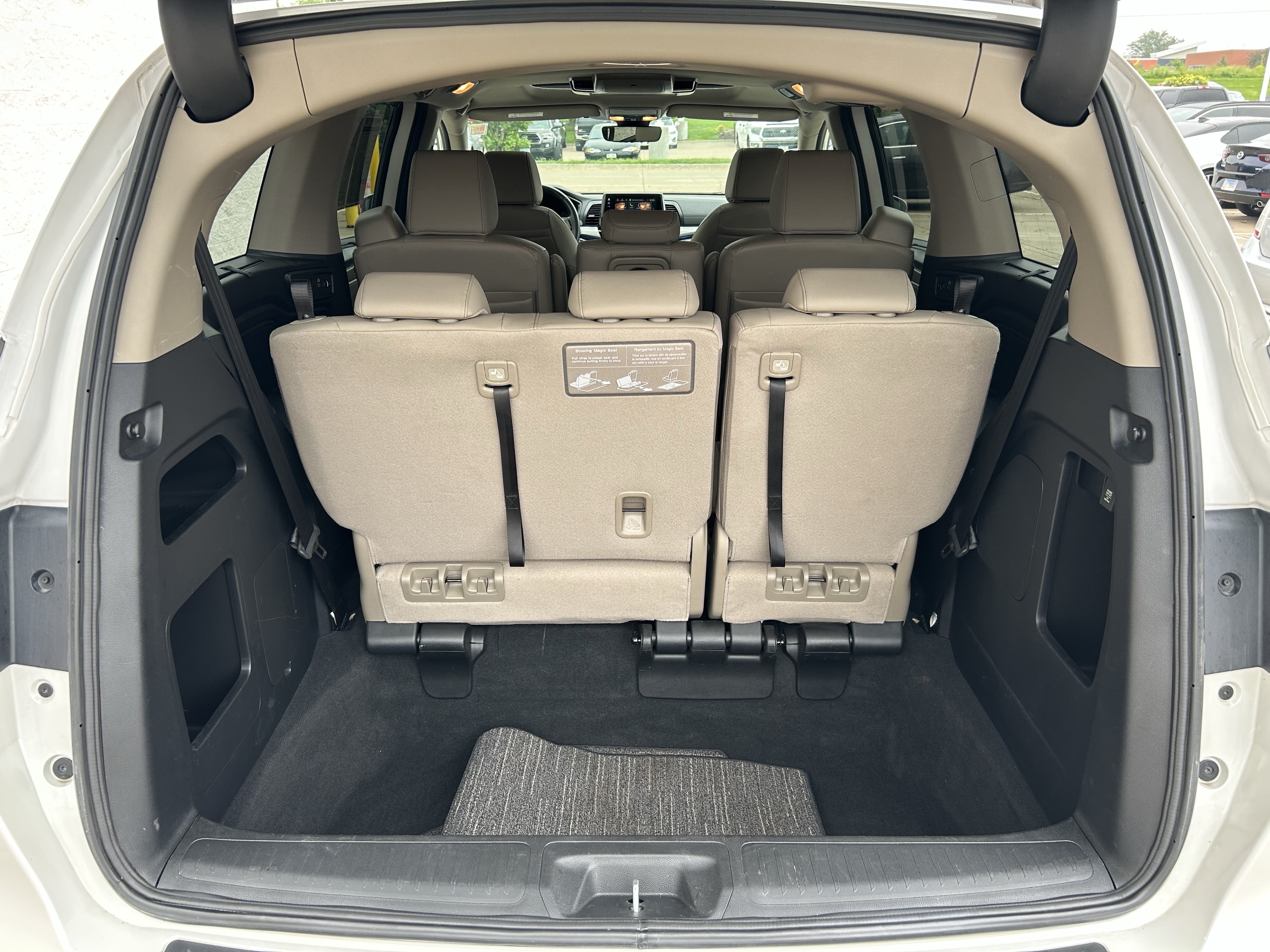 Used 2024 Honda Odyssey Touring image 24