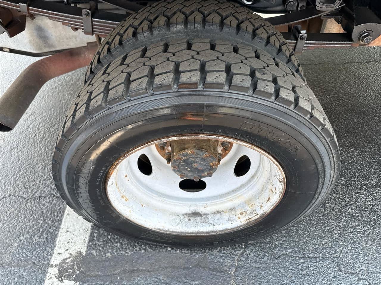 Used 2015 Ford F550 4x4 Crew Cab Super Duty image 9