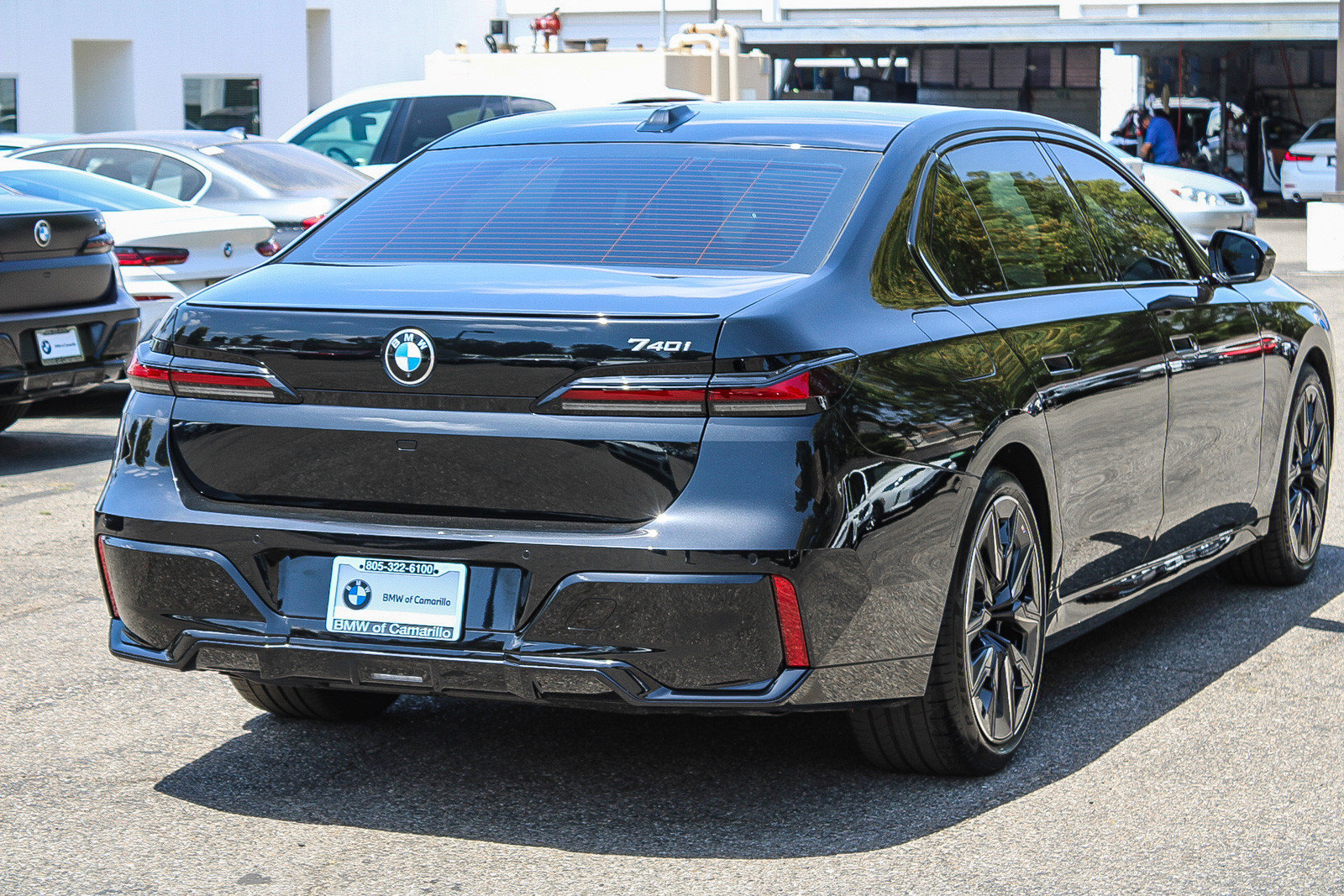 Certified 2025 BMW 740i w/ Premium Package RWD image 6
