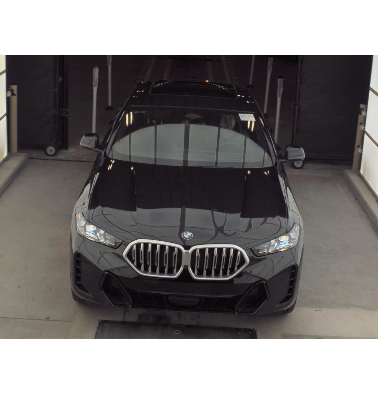 Used 2025 BMW X6 xDrive40i image 33