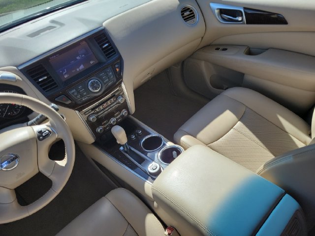 Used 2015 Nissan Pathfinder Platinum w/ Cargo Package FWD image 27