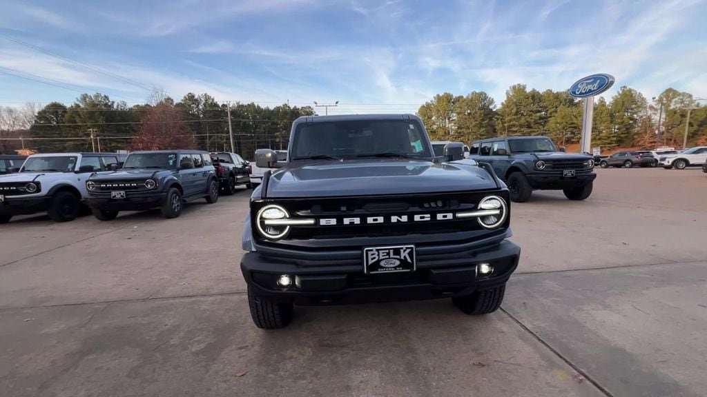 New 2025 Ford Bronco Outer Banks AWD/4WD image 9