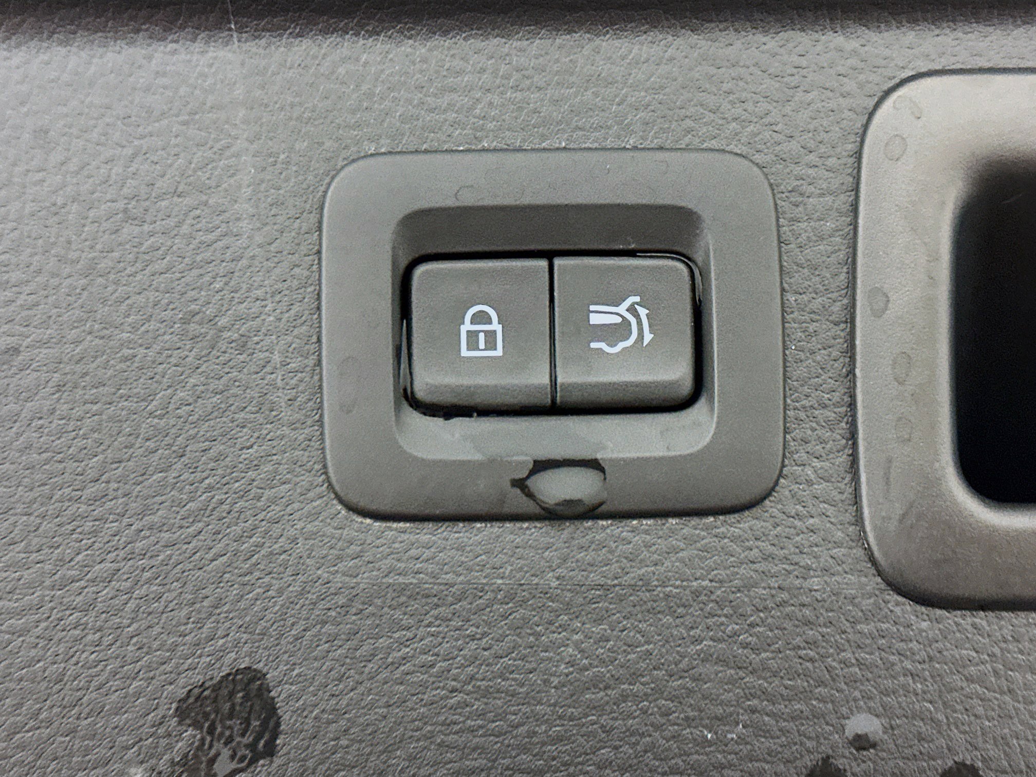 Used 2025 MAZDA CX-50 AWD 2.5 S w/ Premium Plus Pkg image 32