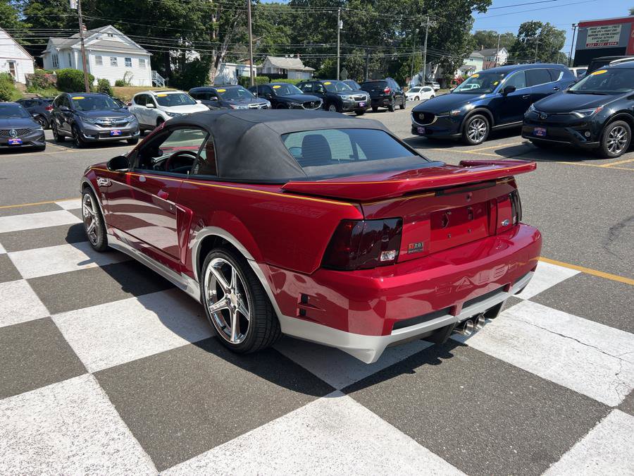 Used 2004 Ford Mustang GT RWD image 5