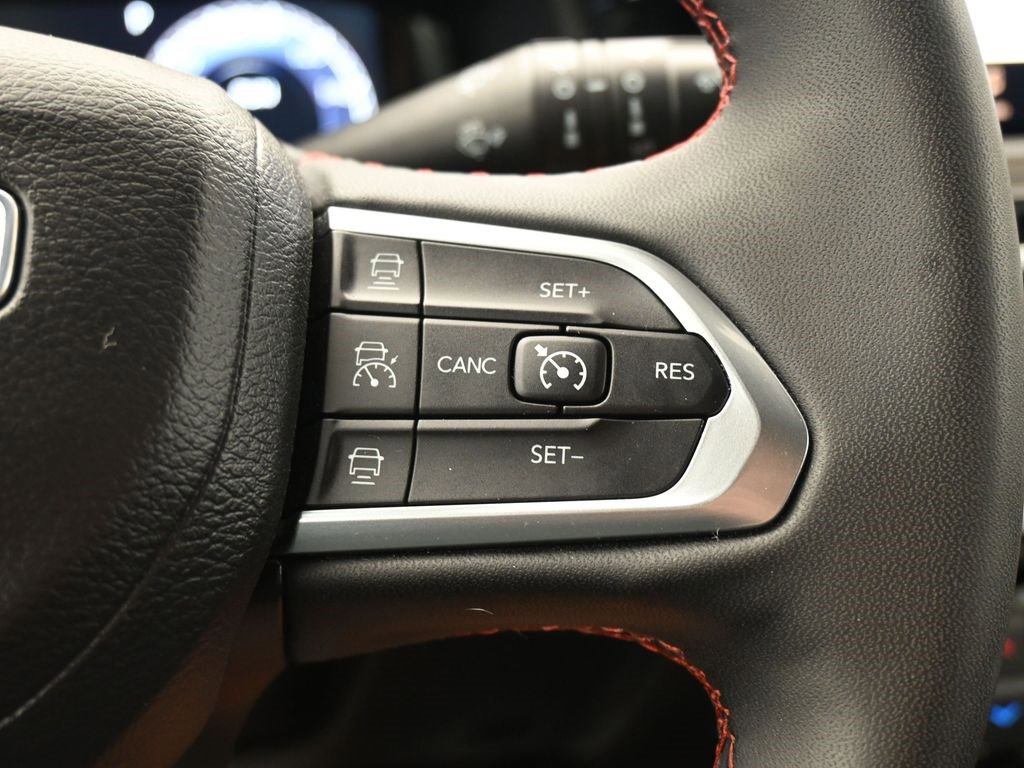 Used 2023 Jeep Compass Trailhawk w/ Trailhawk Elite Group image 21