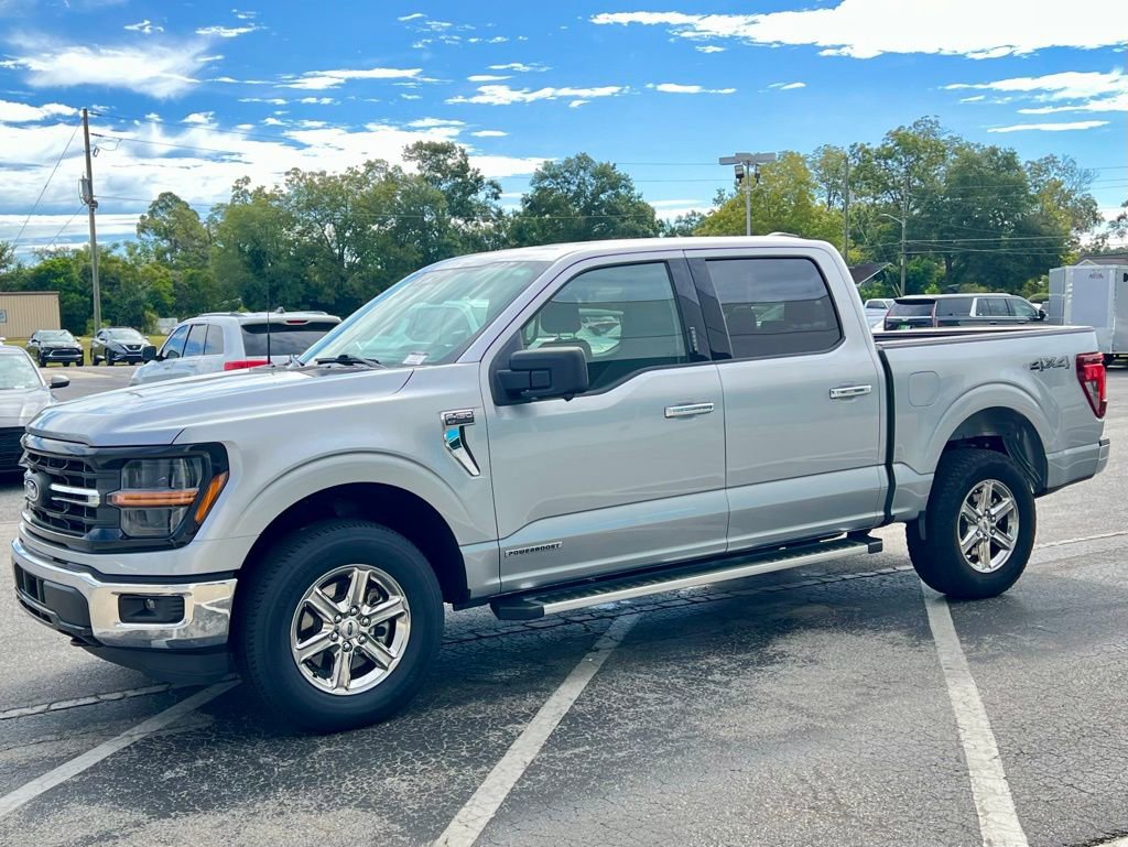 Used 2024 Ford F150 XLT w/ Mobile Office Package image 10