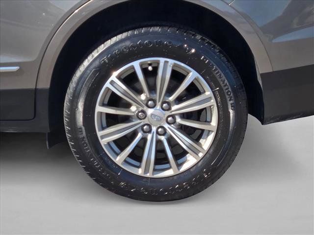Used 2018 Cadillac XT5 Luxury w/ Driver Awareness Package image 23
