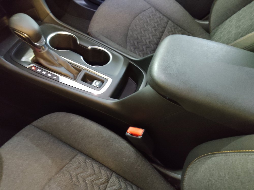 Used 2022 Chevrolet Equinox LT FWD image 26