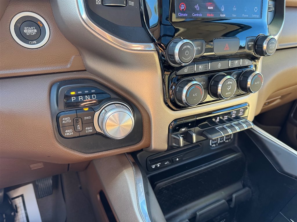 Used 2019 RAM 1500 Laramie image 17