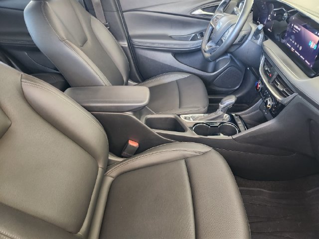 Used 2024 Buick Encore GX Sport Touring FWD image 19
