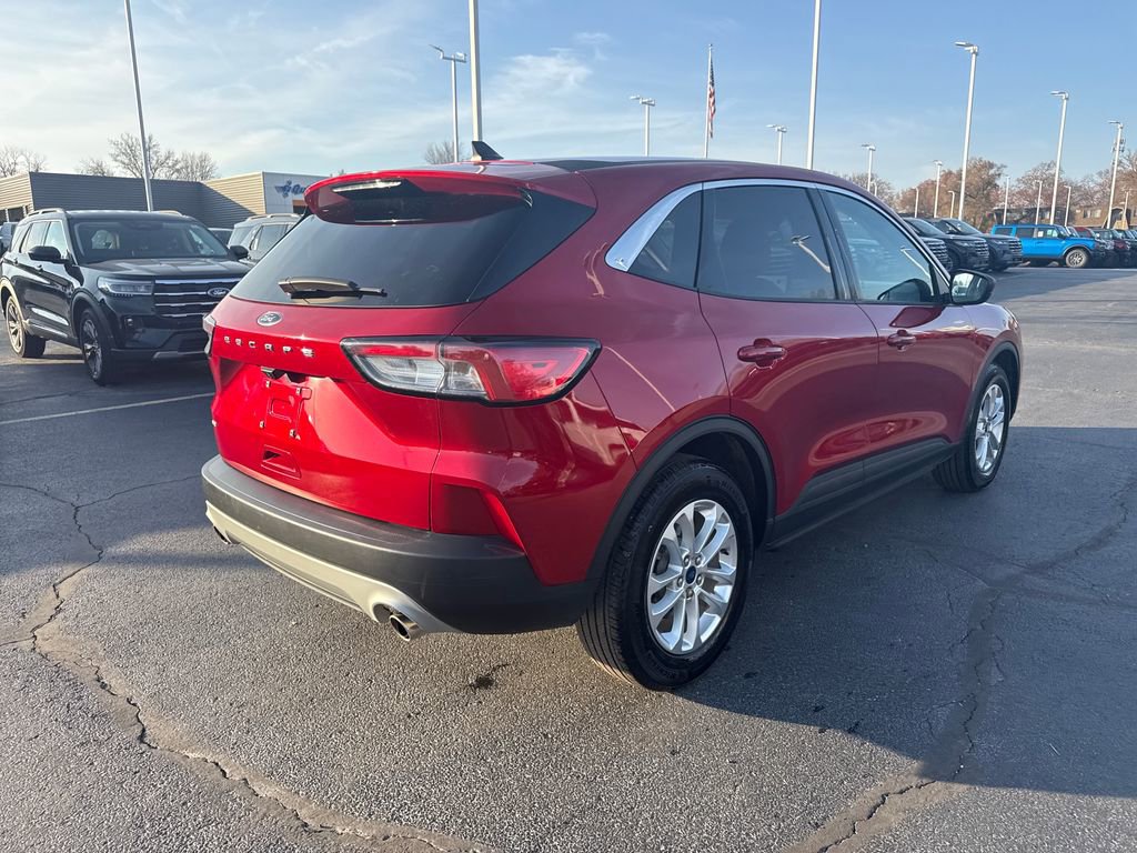 Used 2022 Ford Escape SE w/ Convenience Package image 7