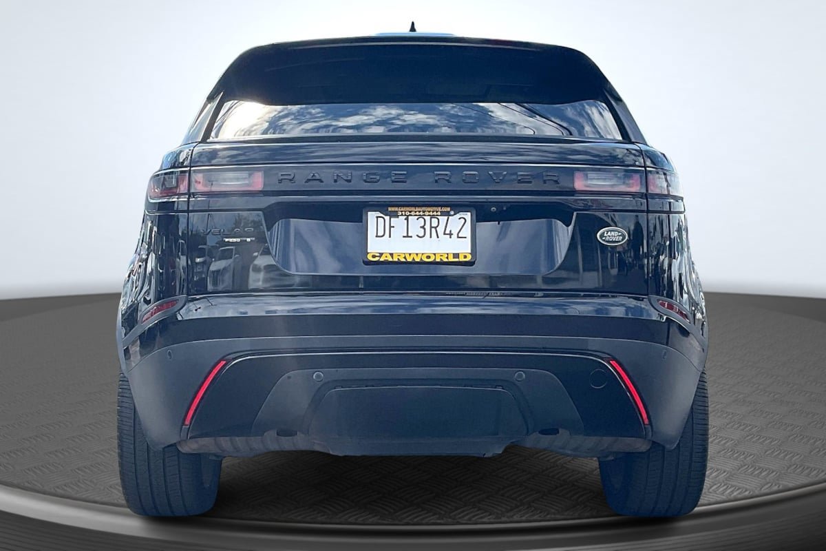 Used 2019 Land Rover Range Rover Velar S AWD/4WD image 4