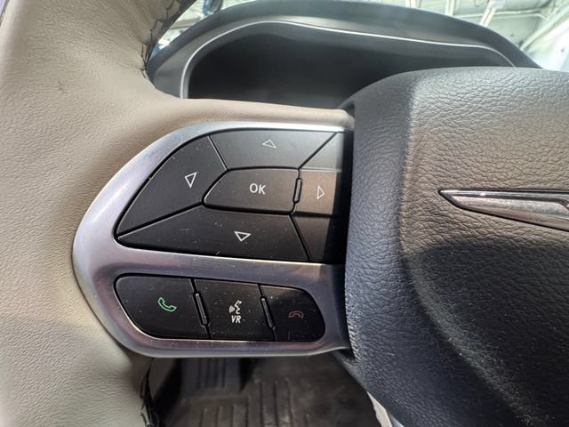 Used 2019 Chrysler Pacifica Limited FWD image 20