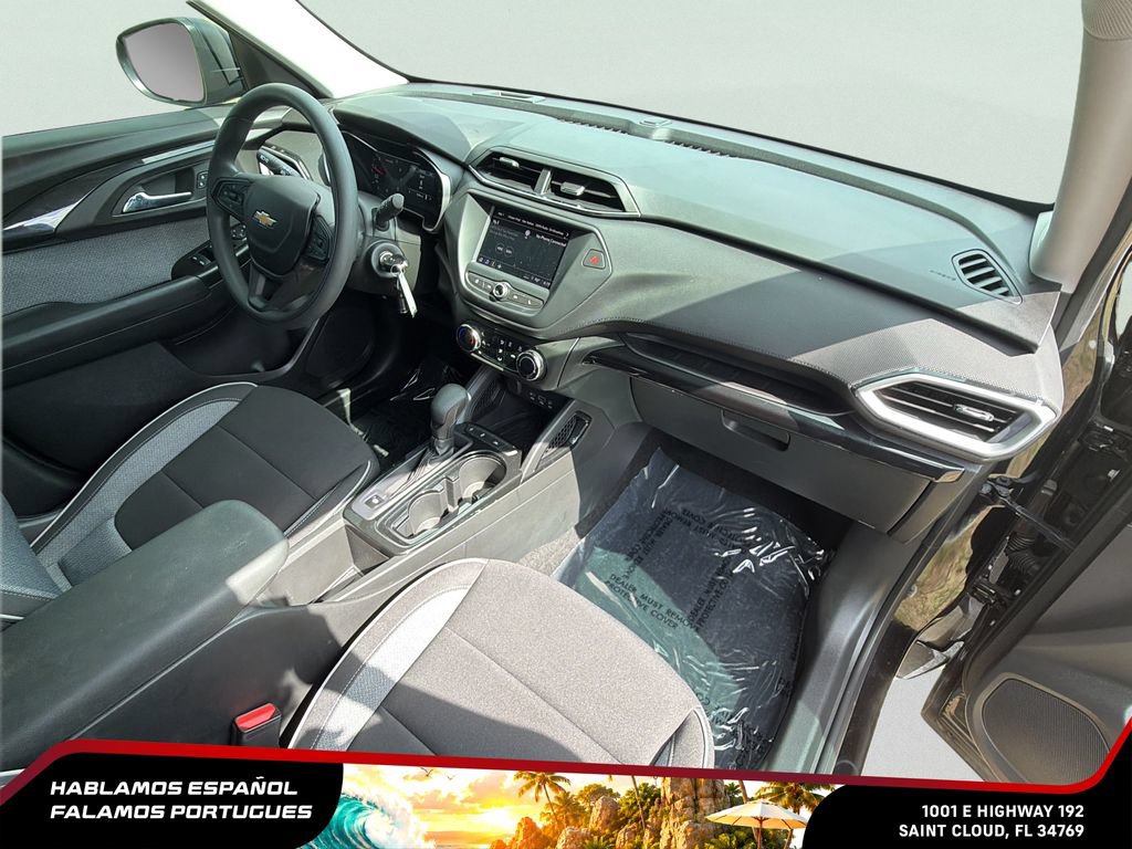 Used 2023 Chevrolet TrailBlazer LS FWD image 33
