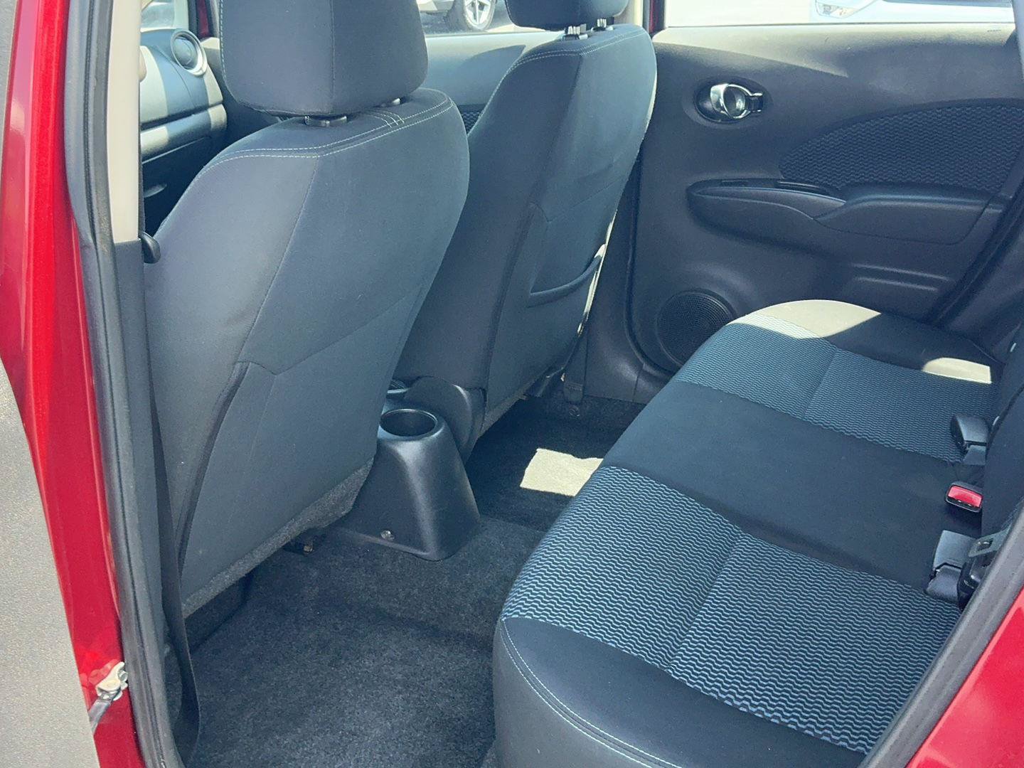 Used 2016 Nissan Versa Note SV FWD image 26