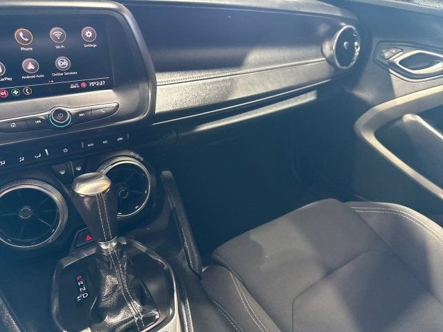 Used 2020 Chevrolet Camaro LT image 20