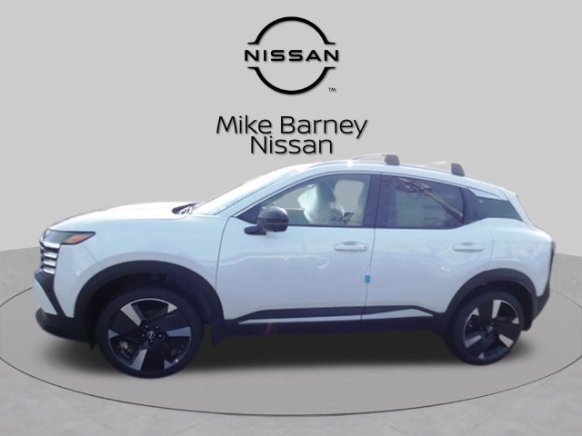 New 2026 Nissan Kicks SR w/ Cold Weather Package AWD/4WD image 6