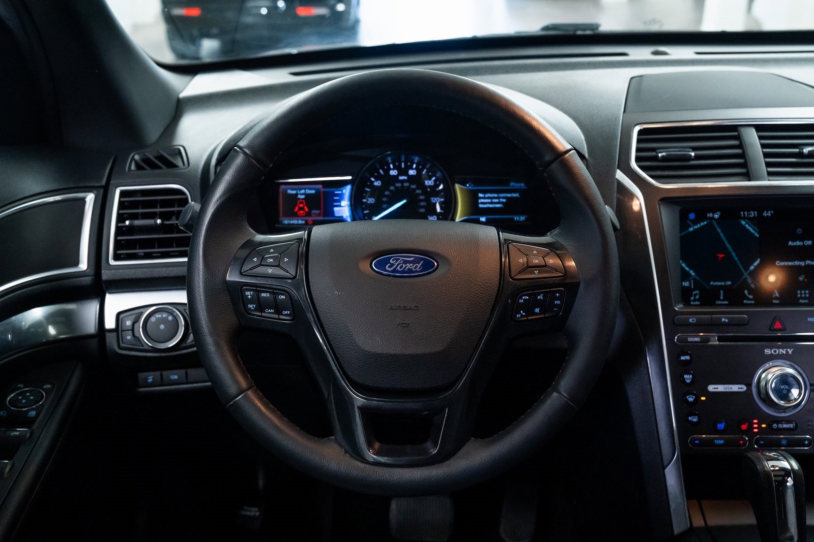 Used 2017 Ford Explorer Sport w/ Equipment Group 401A image 12