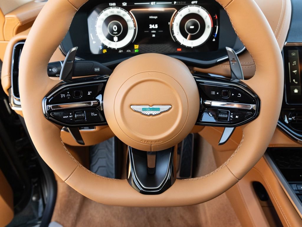 New 2026 Aston Martin DBX 707 image 28