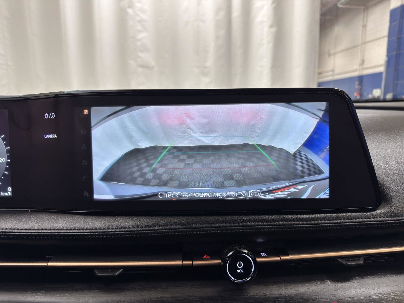 Used 2024 Nissan Ariya AWD image 21