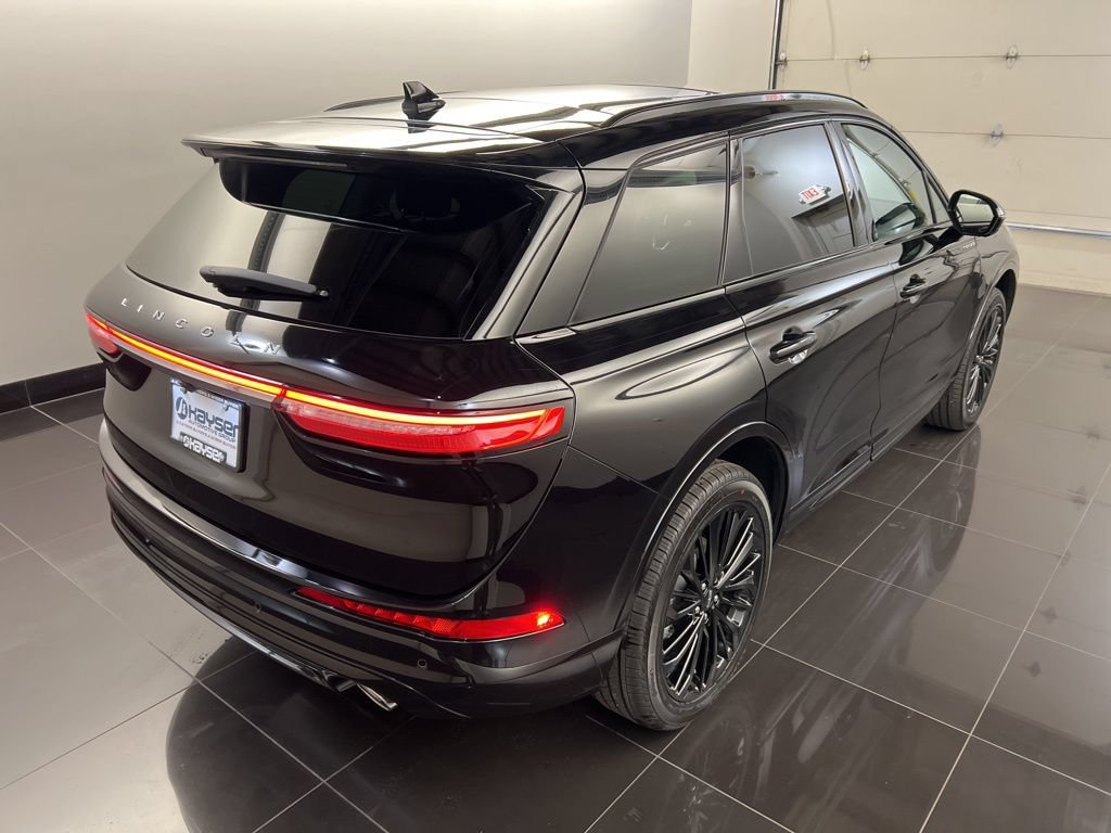 Used 2026 Lincoln Corsair Premiere AWD/4WD image 6