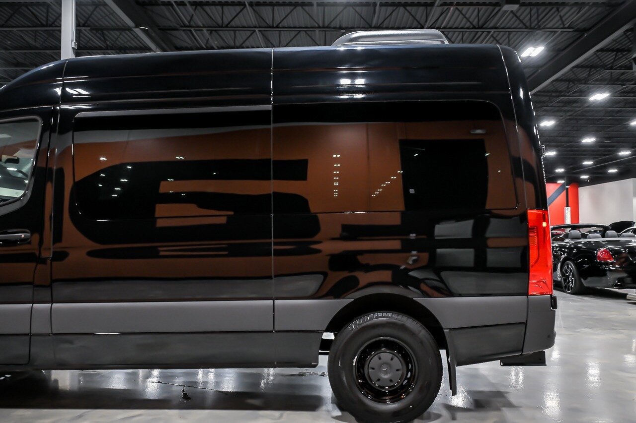 Used 2024 Mercedes-Benz Sprinter 2500 image 9