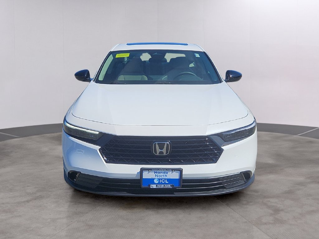 Certified 2025 Honda Accord SE image 2