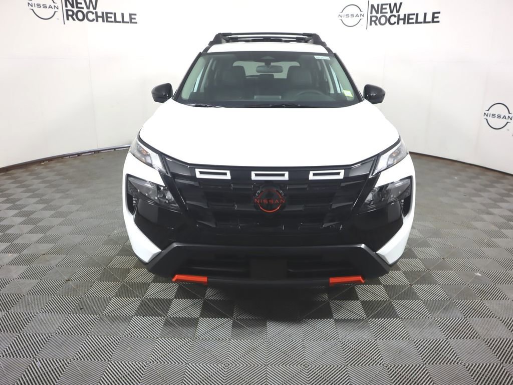 New 2026 Nissan Rogue SV AWD/4WD image 2