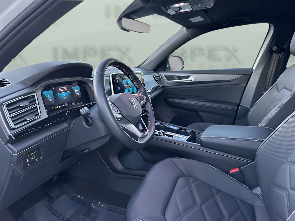 Used 2025 Volkswagen Atlas Cross Sport SE image 9