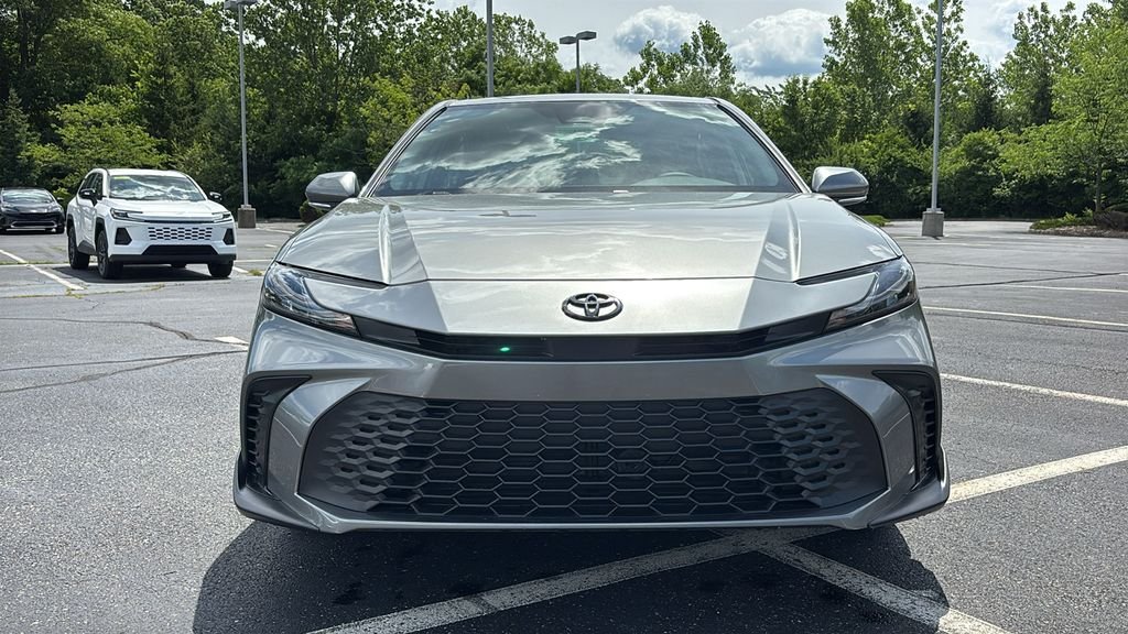 New 2026 Toyota Camry SE FWD image 5