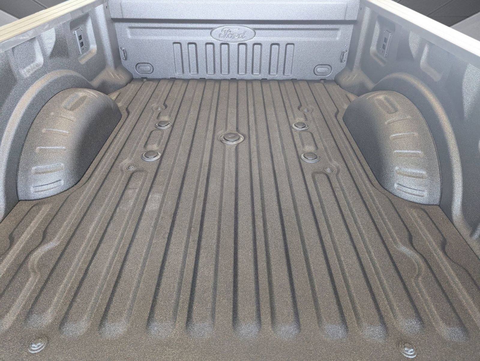 New 2026 Ford F250 Platinum image 23