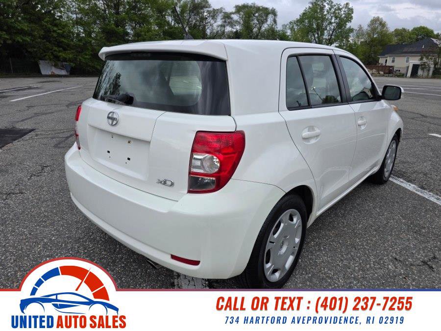 Used 2013 Scion xD FWD image 5