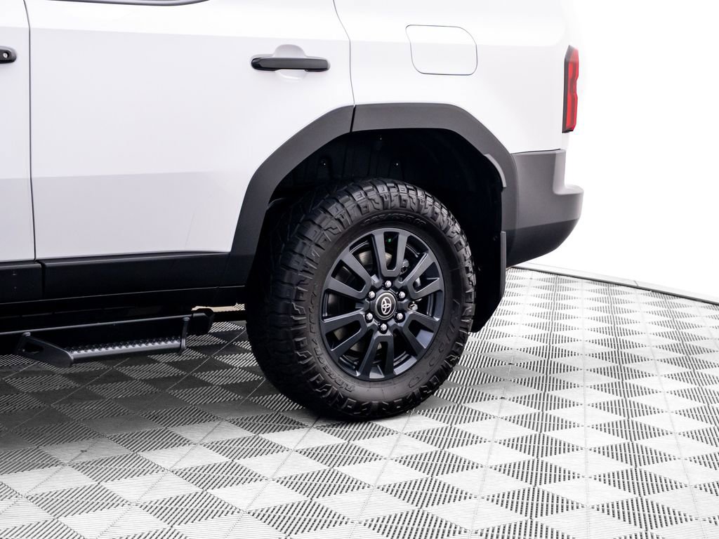 Used 2024 Toyota Land Cruiser 1958 image 32