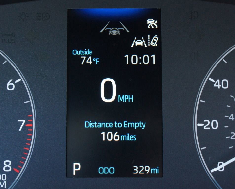 Used 2025 Toyota Corolla LE image 4