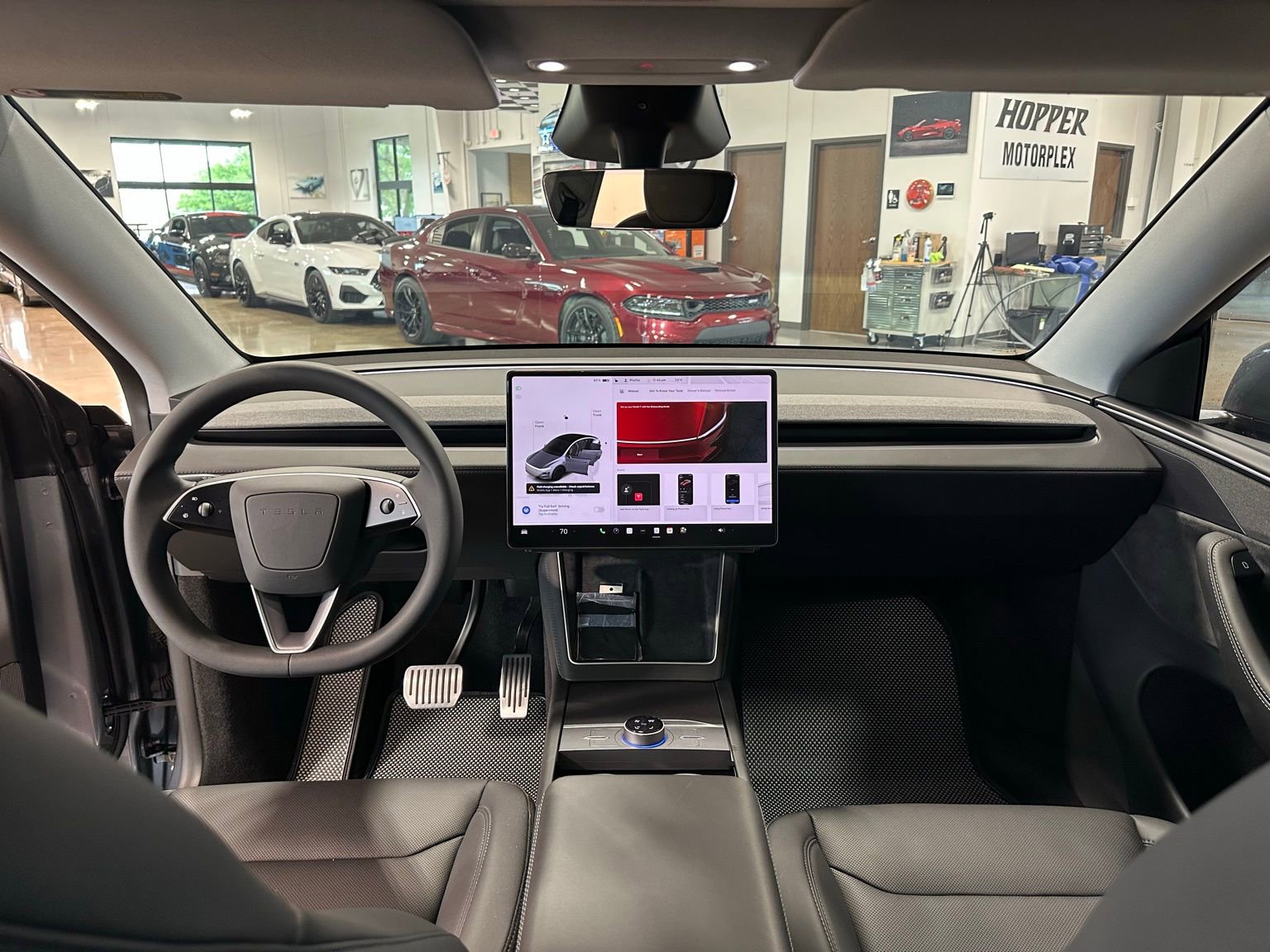 Used 2026 Tesla Model Y Long Range AWD/4WD image 16