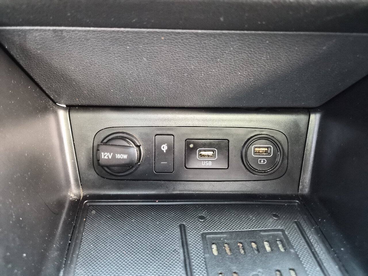 Used 2022 Hyundai Sonata SEL Plus w/ Preferred Accessory Package FWD image 14