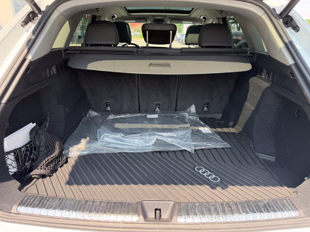 Certified 2025 Audi Q5 Premium w/ Convenience Package AWD/4WD image 34