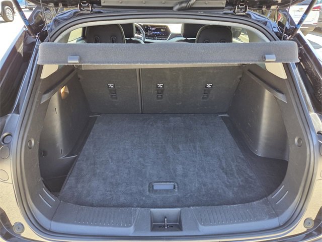 Certified 2025 Chevrolet Trax LT w/ LT Convenience Package image 21