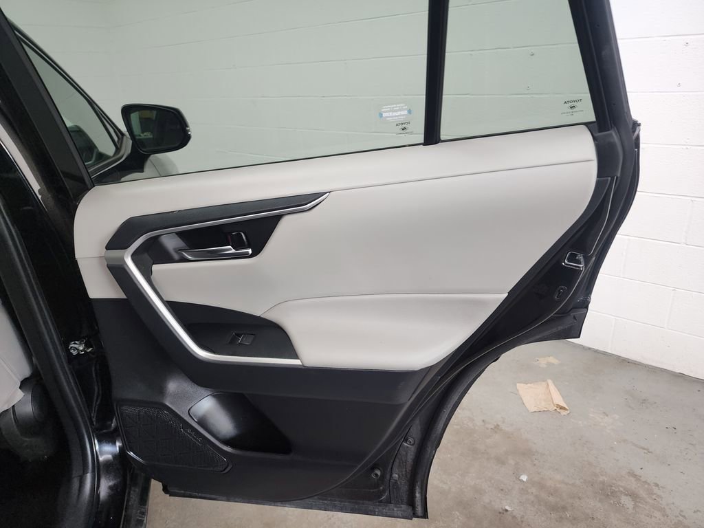 Used 2024 Toyota RAV4 XLE w/ Convenience Package AWD/4WD image 31