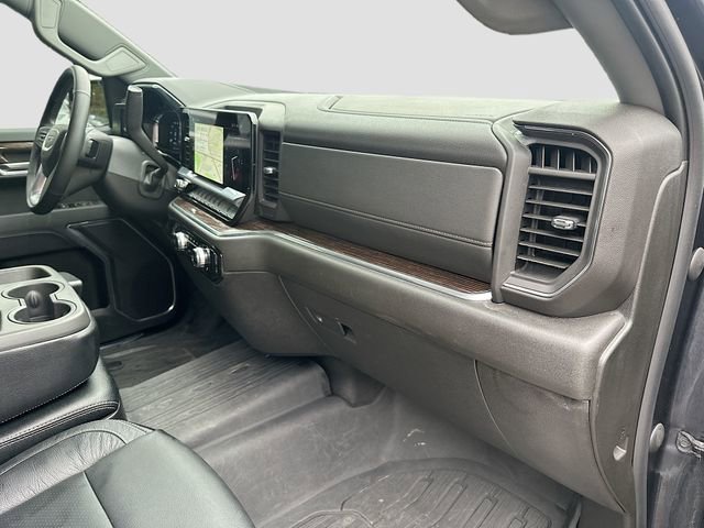 Used 2023 GMC Sierra 1500 Elevation w/ LPO, Elevation Black Package AWD/4WD image 32