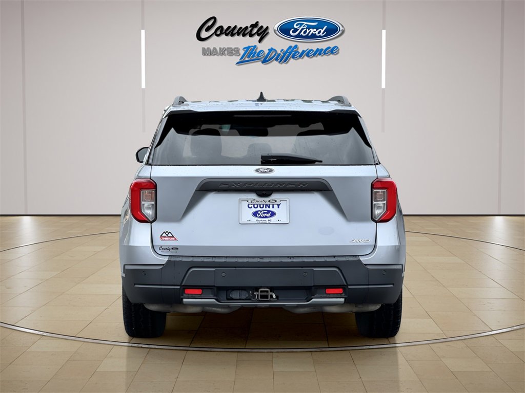 Used 2022 Ford Explorer Timberline image 11