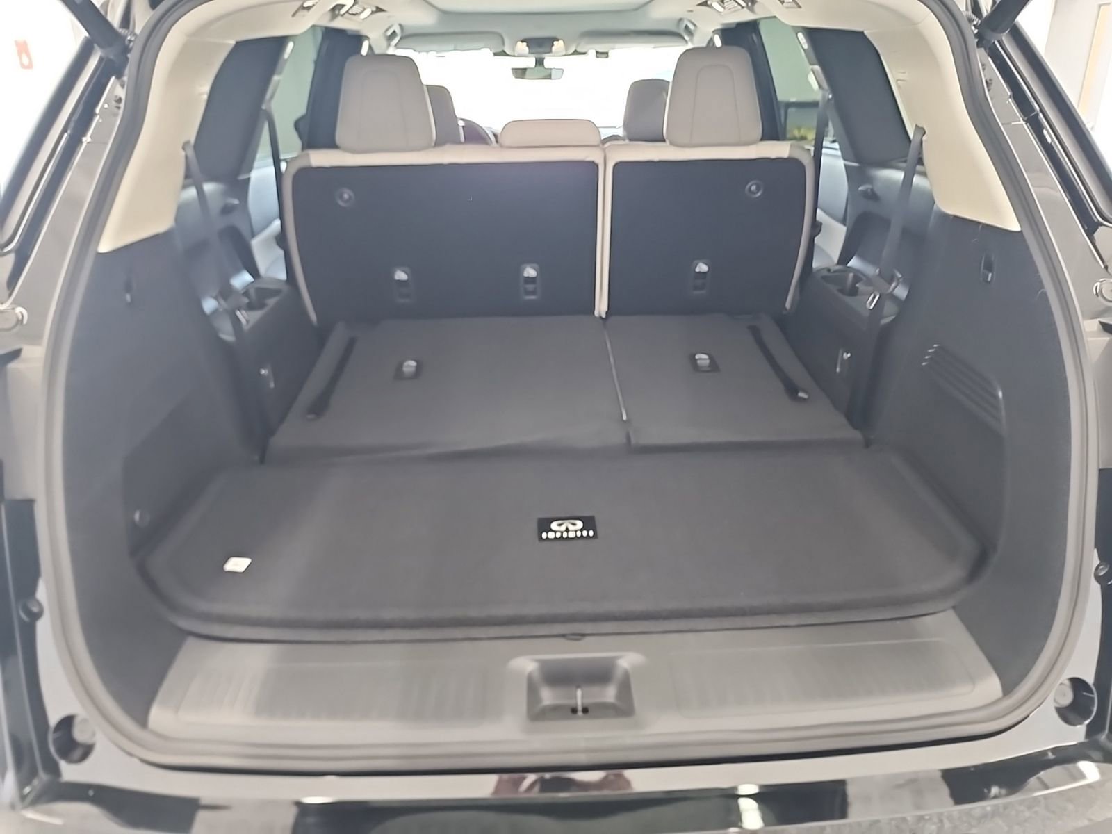 Used 2026 INFINITI QX60 Luxe w/ Cargo Package AWD/4WD image 15