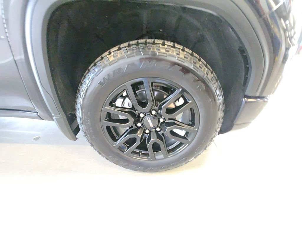Certified 2025 GMC Sierra 1500 Elevation AWD/4WD image 29