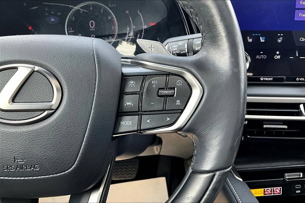 Used 2023 Lexus RX 350 Premium w/ Accessory Package AWD/4WD image 12