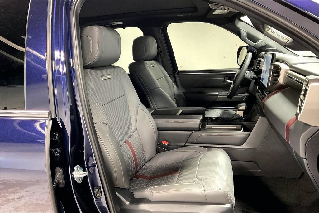 Used 2026 Toyota Sequoia Capstone w/ TRD Performance Package (TMS) AWD/4WD image 9