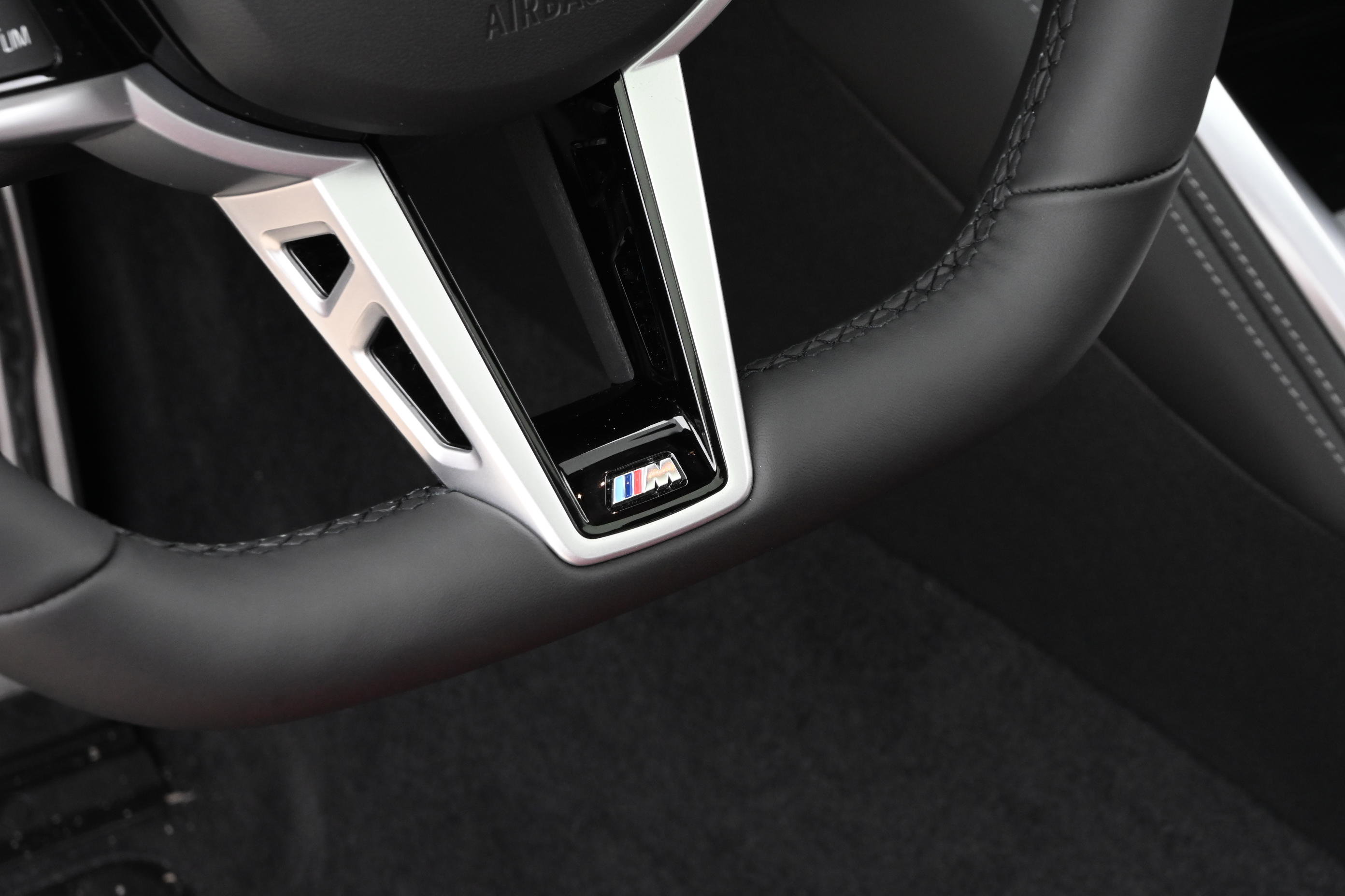 New 2026 BMW 430i xDrive Coupe w/ M Sport Package AWD/4WD image 23