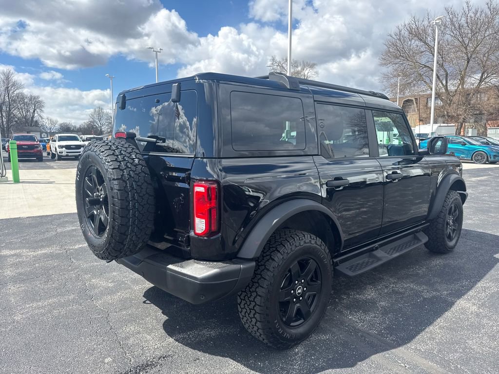 Used 2025 Ford Bronco Big Bend w/ Black Diamond Package image 7