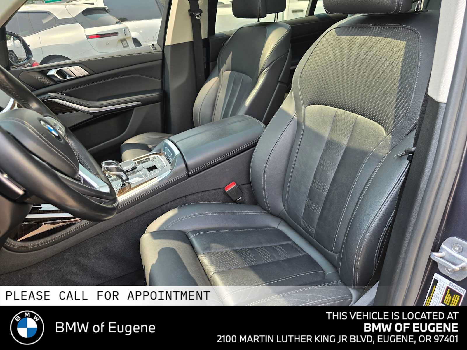 Used 2019 BMW X7 xDrive40i w/ Premium Package AWD/4WD image 26